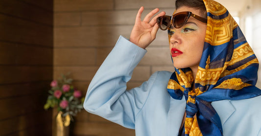90s Supermodel Sunglasses: The Runway Eyewear Legacy - 90s supermodel oversized sunglasses runway fashion